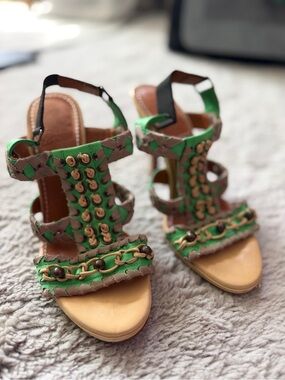 Lanvin Women’s Green and Tan Embellished Strappy Sandals 37